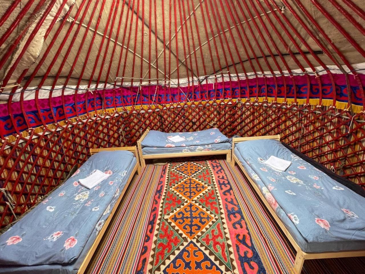 ホテル Jaichy Yurt Camp Kek-Say エクステリア 写真